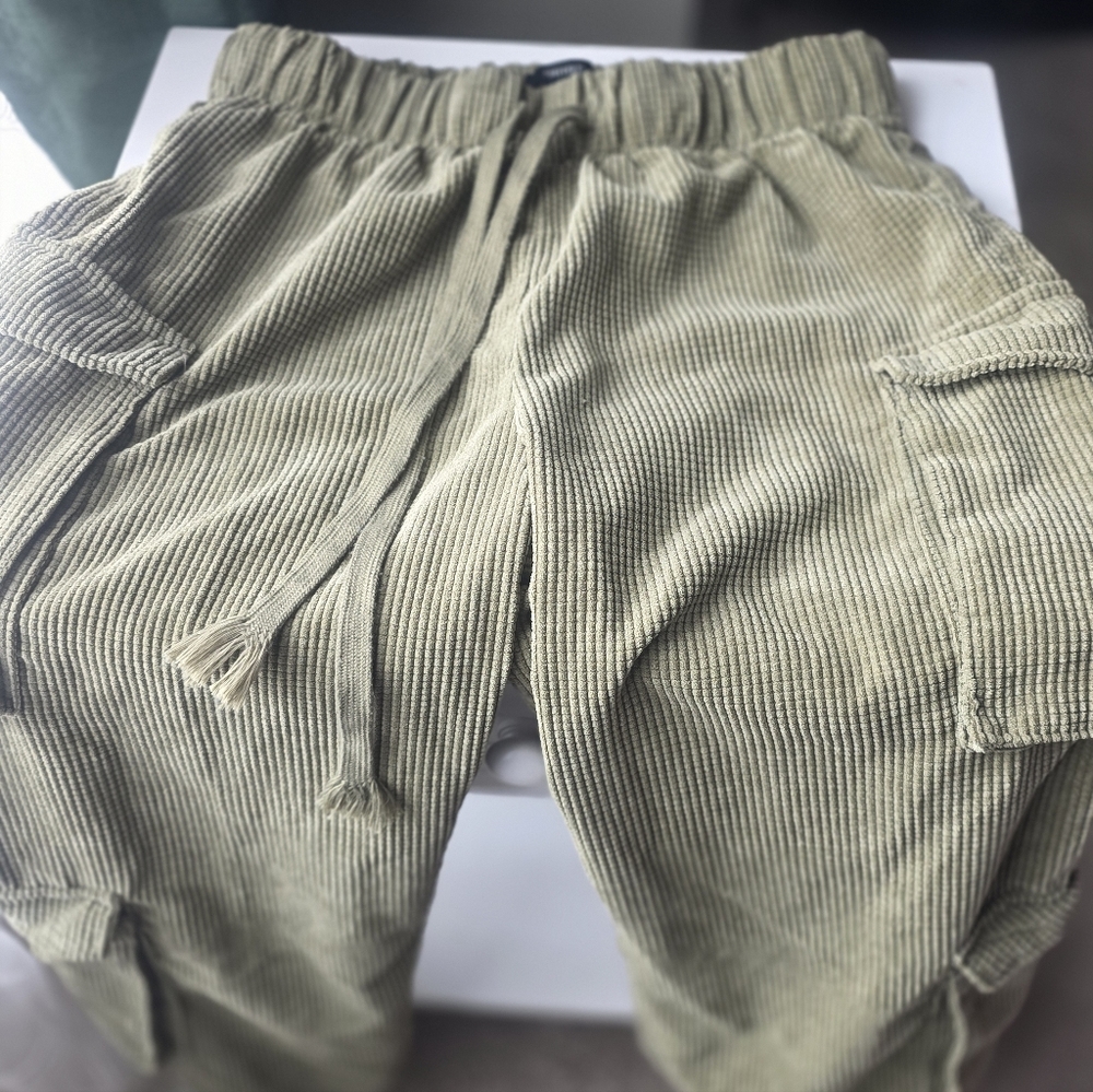 Forever 21 Women's Corduroy Cargo Pants - Olive